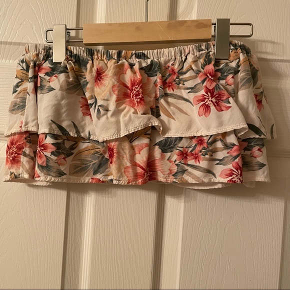 NWOT American Eagle Frill Bandeau Top / Size S - Picture 2 of 3